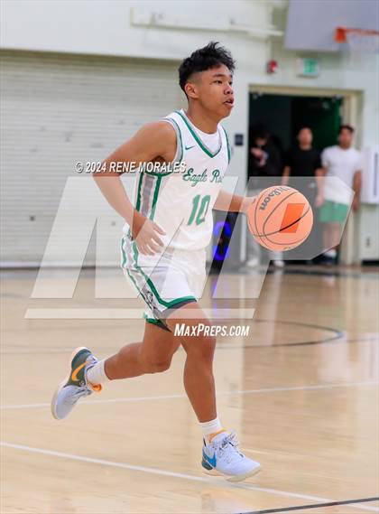 Thumbnail 1 in Marshall vs Eagle Rock photogallery.
