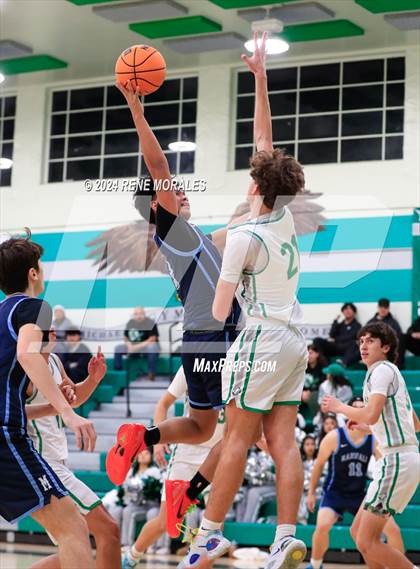 Thumbnail 1 in Marshall vs Eagle Rock photogallery.