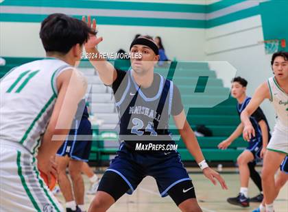 Thumbnail 1 in Marshall vs Eagle Rock photogallery.