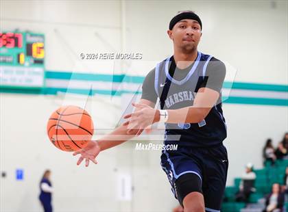 Thumbnail 2 in Marshall vs Eagle Rock photogallery.