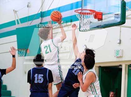 Thumbnail 1 in Marshall vs Eagle Rock photogallery.