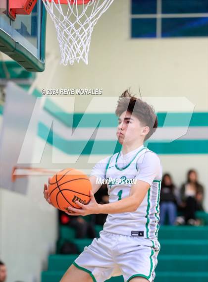 Thumbnail 3 in Marshall vs Eagle Rock photogallery.