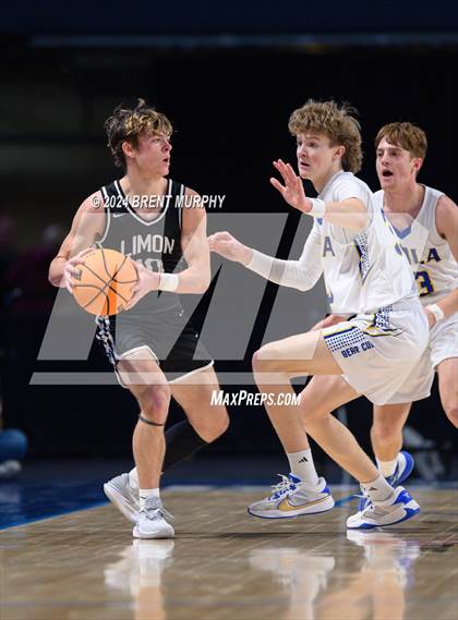 Thumbnail 2 in Simla vs. Limon (CHSAA 2A Final Four) photogallery.