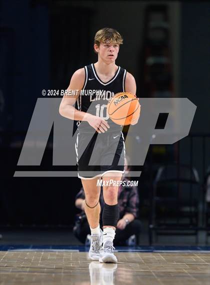 Thumbnail 1 in Simla vs. Limon (CHSAA 2A Final Four) photogallery.