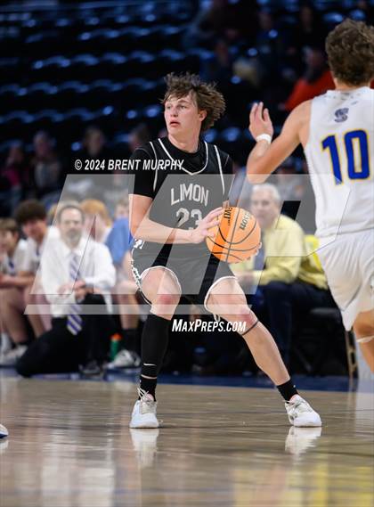 Thumbnail 2 in Simla vs. Limon (CHSAA 2A Final Four) photogallery.