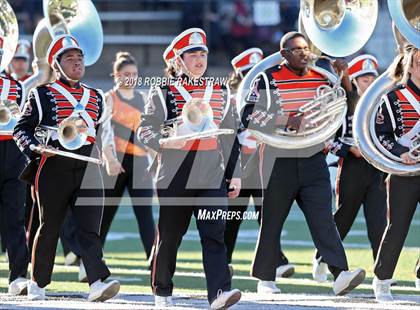 Thumbnail 1 in Malakoff vs. Gladewater (UIL 3A Regional Playoff) photogallery.