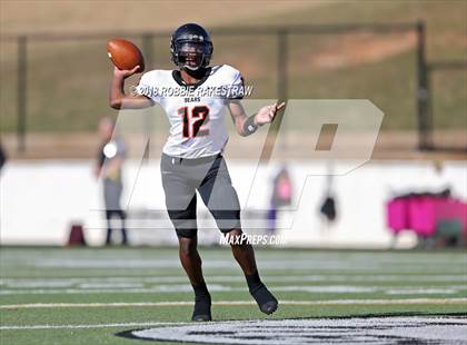 Thumbnail 3 in Malakoff vs. Gladewater (UIL 3A Regional Playoff) photogallery.