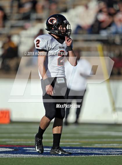 Thumbnail 2 in Malakoff vs. Gladewater (UIL 3A Regional Playoff) photogallery.