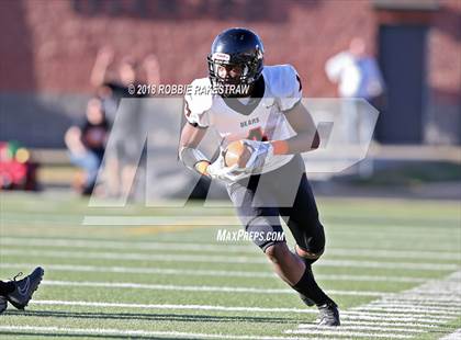Thumbnail 2 in Malakoff vs. Gladewater (UIL 3A Regional Playoff) photogallery.
