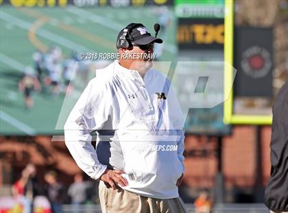 Thumbnail 2 in Malakoff vs. Gladewater (UIL 3A Regional Playoff) photogallery.