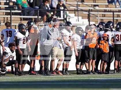 Thumbnail 2 in Malakoff vs. Gladewater (UIL 3A Regional Playoff) photogallery.