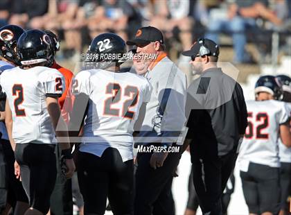 Thumbnail 2 in Malakoff vs. Gladewater (UIL 3A Regional Playoff) photogallery.