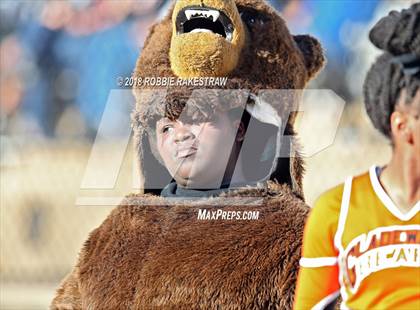 Thumbnail 3 in Malakoff vs. Gladewater (UIL 3A Regional Playoff) photogallery.