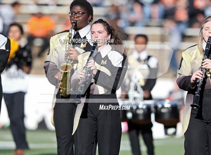Thumbnail 3 in Malakoff vs. Gladewater (UIL 3A Regional Playoff) photogallery.