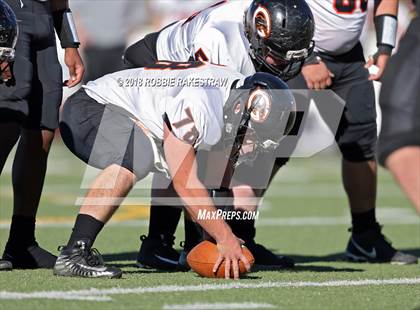 Thumbnail 1 in Malakoff vs. Gladewater (UIL 3A Regional Playoff) photogallery.
