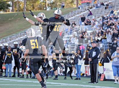 Thumbnail 1 in Malakoff vs. Gladewater (UIL 3A Regional Playoff) photogallery.