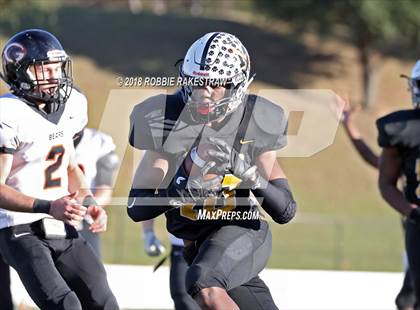 Thumbnail 1 in Malakoff vs. Gladewater (UIL 3A Regional Playoff) photogallery.