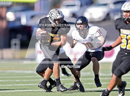Thumbnail 1 in Malakoff vs. Gladewater (UIL 3A Regional Playoff) photogallery.