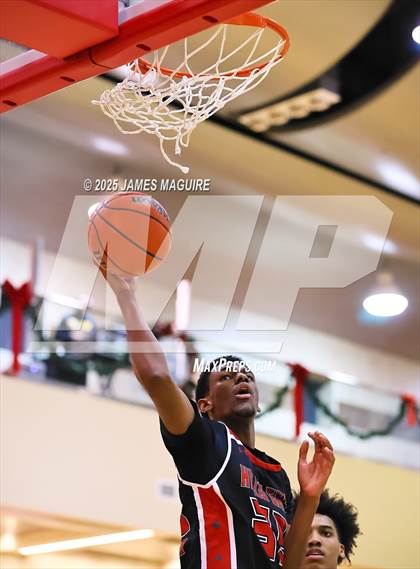 Thumbnail 3 in William Floyd @ Half Hollow Hills East (The Gary Charles Hoop Classic) photogallery.