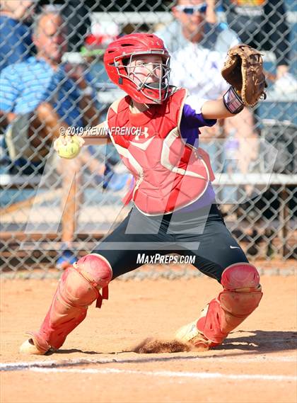 Thumbnail 2 in Northwest Christian vs. Saguaro (Cool Nights Tournament) photogallery.