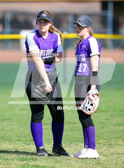 Thumbnail 1 in Northwest Christian vs. Saguaro (Cool Nights Tournament) photogallery.
