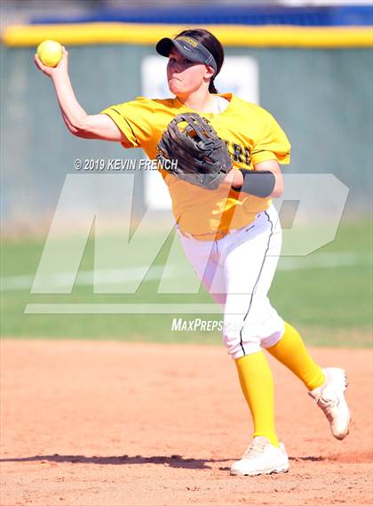 Thumbnail 3 in Northwest Christian vs. Saguaro (Cool Nights Tournament) photogallery.