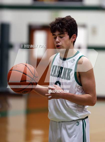 Thumbnail 1 in Grand Saline vs Mabank photogallery.