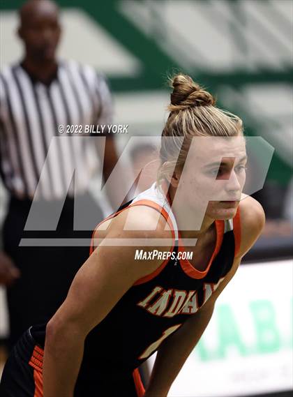 Thumbnail 1 in Grand Saline vs Mabank photogallery.