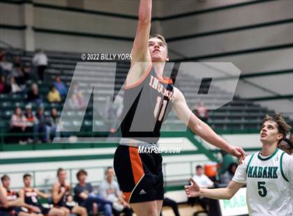 Thumbnail 1 in Grand Saline vs Mabank photogallery.
