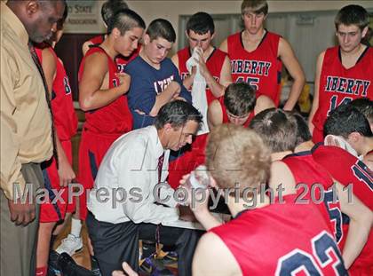 Thumbnail 1 in Trinity vs. Liberty Christian (CIF NS D5 Final) photogallery.
