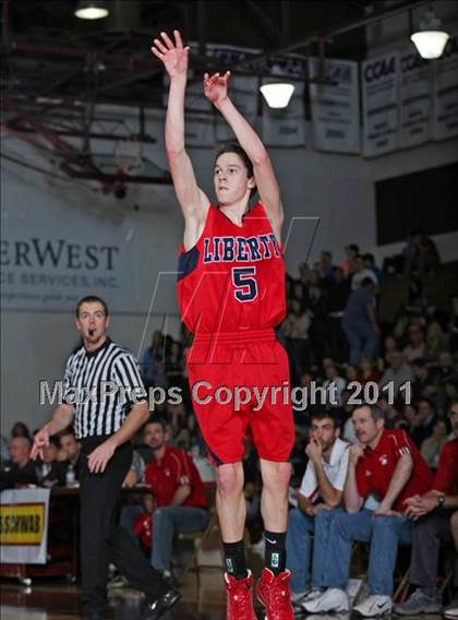 Thumbnail 1 in Trinity vs. Liberty Christian (CIF NS D5 Final) photogallery.