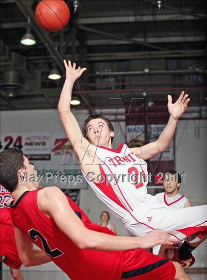 Thumbnail 2 in Trinity vs. Liberty Christian (CIF NS D5 Final) photogallery.