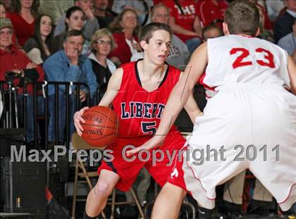 Thumbnail 1 in Trinity vs. Liberty Christian (CIF NS D5 Final) photogallery.