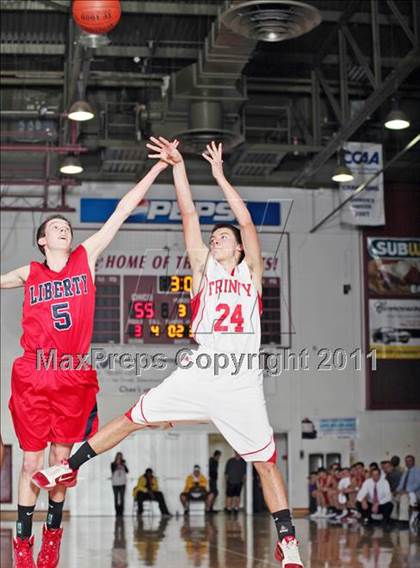 Thumbnail 3 in Trinity vs. Liberty Christian (CIF NS D5 Final) photogallery.