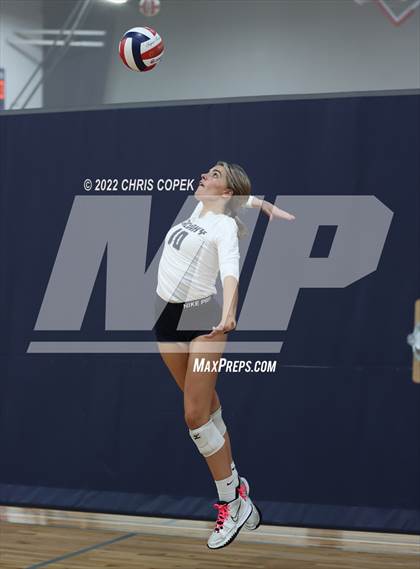 Thumbnail 3 in Calvary Christian vs Venice (Nike Tournament of Champions) photogallery.