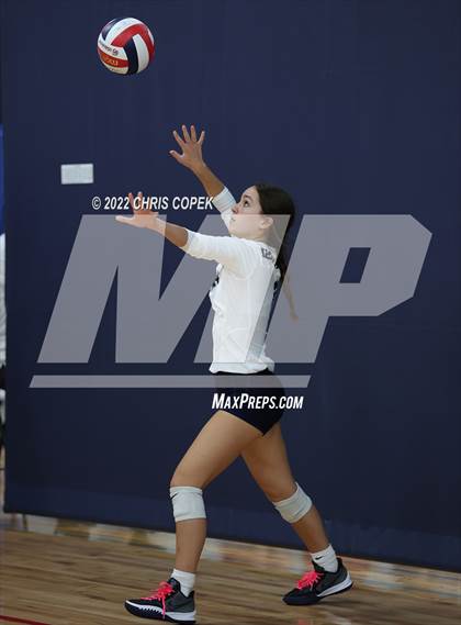 Thumbnail 3 in Calvary Christian vs Venice (Nike Tournament of Champions) photogallery.