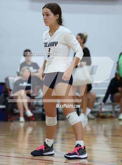 Thumbnail 2 in Calvary Christian vs Venice (Nike Tournament of Champions) photogallery.