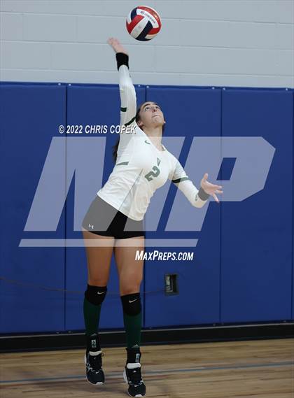 Thumbnail 2 in Calvary Christian vs Venice (Nike Tournament of Champions) photogallery.