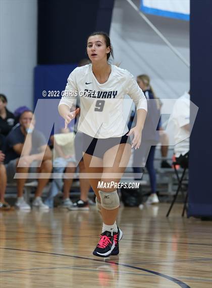 Thumbnail 2 in Calvary Christian vs Venice (Nike Tournament of Champions) photogallery.