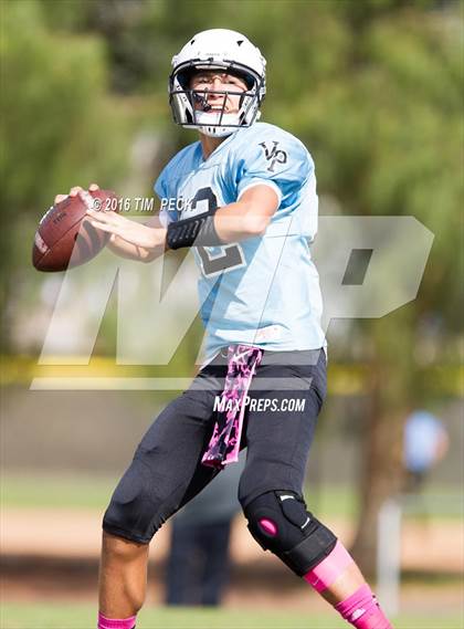 Thumbnail 2 in JV: Mater Dei vs. Villa Park photogallery.