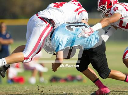 Thumbnail 1 in JV: Mater Dei vs. Villa Park photogallery.