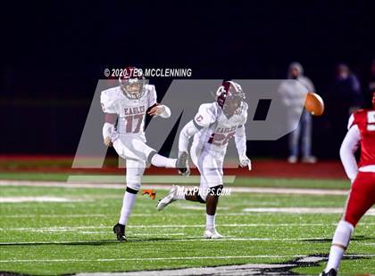 Thumbnail 3 in Rivercrest vs. Crossett (AAA 4A Quarterfinal Playoff) photogallery.