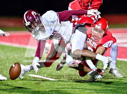 Thumbnail 3 in Rivercrest vs. Crossett (AAA 4A Quarterfinal Playoff) photogallery.