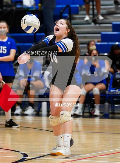 Thumbnail 2 in JV: Hamilton @ Chandler photogallery.