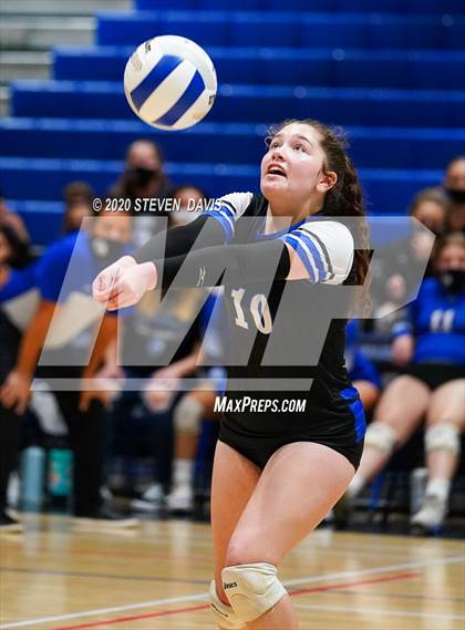 Thumbnail 1 in JV: Hamilton @ Chandler photogallery.