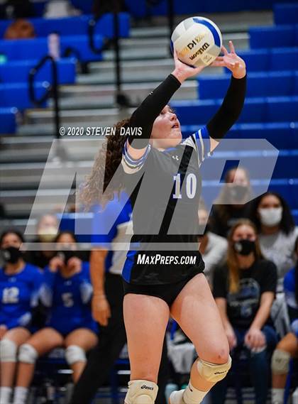 Thumbnail 2 in JV: Hamilton @ Chandler photogallery.