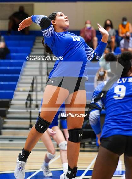 Thumbnail 1 in JV: Hamilton @ Chandler photogallery.