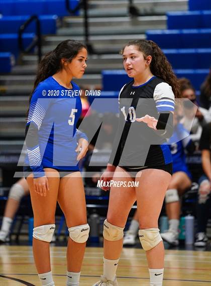 Thumbnail 2 in JV: Hamilton @ Chandler photogallery.