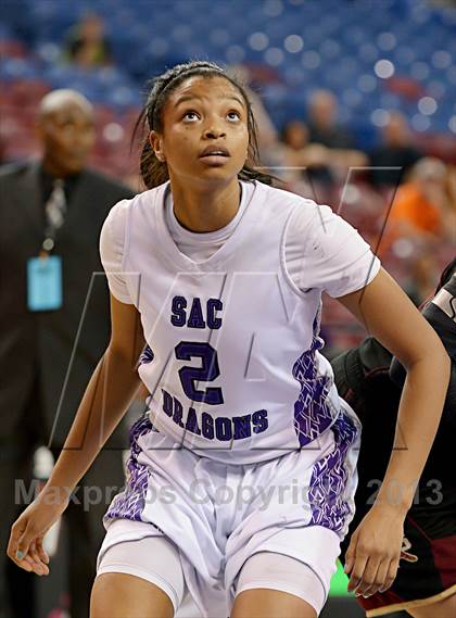 Thumbnail 3 in Florin vs. Sacramento (CIF SJS D2 Final) photogallery.
