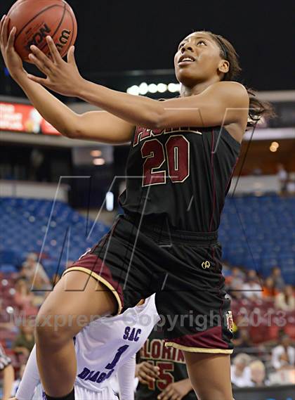 Thumbnail 2 in Florin vs. Sacramento (CIF SJS D2 Final) photogallery.
